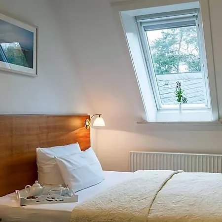 Carstens Hotel 4*